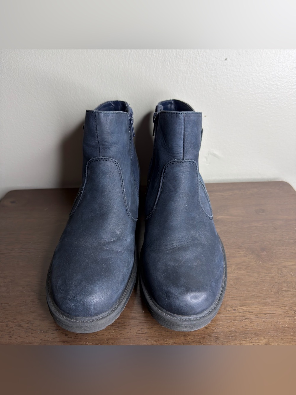 Earth Jordan Navy Blue Leather Boots 9 Womens - Picture 5 of 7